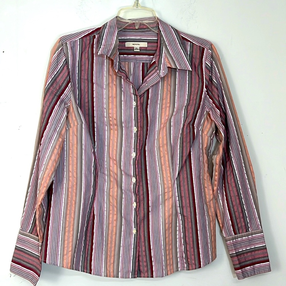 🌞Merona striped button up shirt with long sleeves collar tapered & tailored L
